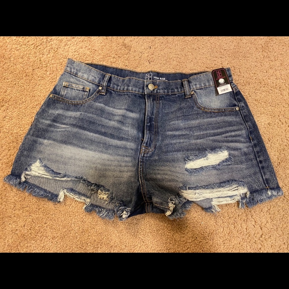 High Rise Shorts Mom Fit